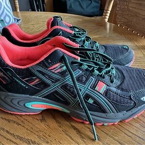 ASICS Women's Gel-Venture 5 Black and Coral Athletic Shoes